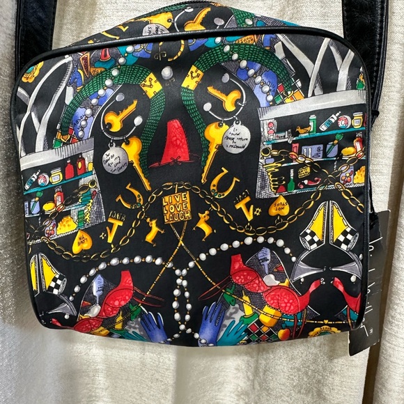 VINTAGE NICOLE MILLER “LIVE, LOVE, LAUGH” CAMERA CROSSBODY NWT! - Picture 1 of 6